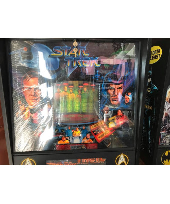 Star Trek 25th Anniversary Pinball Machine by Data East. perfetto