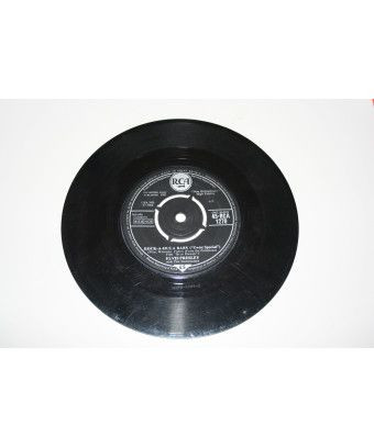 Elvis Presley Can't Help Falling In Love, Rock A Hula Baby, Vinyl 45 RCA 1270 [product.brand] 1 - Shop I'm Jukebox 