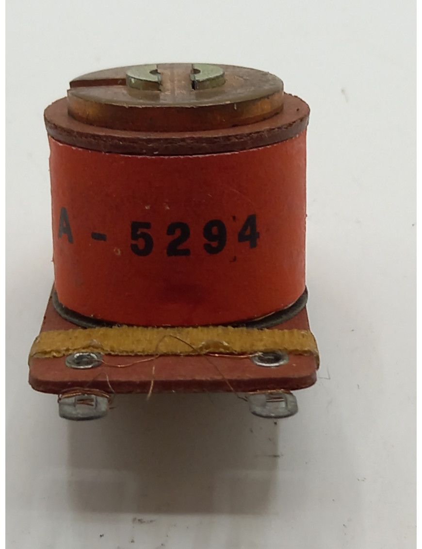 Coil A-5294 Solinoids Goottlieb Condition: New [product.supplier] 1 Bobina A - 5294 A-5294 Gottlieb relay coil 385 ohms Referenc