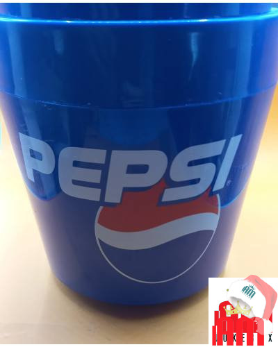 Italiano (Italian) Idea regalo Portaghiaccio pepsi vintage design in plastica porta ghiaccio 1 Idea regalo 1 Shop I'm Jukebox ia