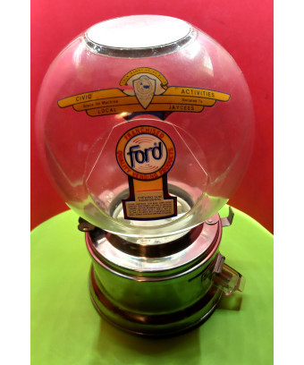 Original Ford gumball machine from the 1950s / 1960s.