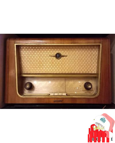 Italiano (Italian) Idea regalo Radiobell RB422 Bell Telephone Mfg. Co. (Radiobell) 1 Radio Valvolari 1 Shop I'm Jukebox iamjukeb