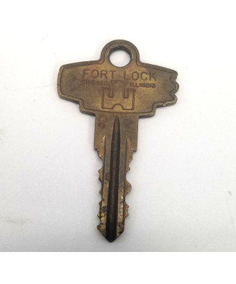 Vintage Chicago Fort Lock Co. Key 1076 Company