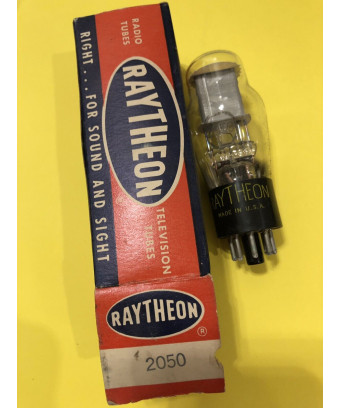 2050 Raytheon valve Valves [product.brand] Condition: NOS [product.supplier] 1 Raytheon 2050 valve Valvola 2050 Raytheon Country