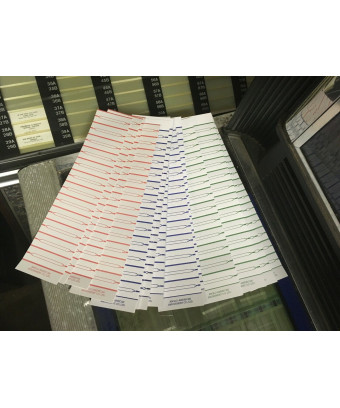 100 weiße Vinyl-Juke-Box-Titel, perforierte Etiketten, gemischte Farben, Original