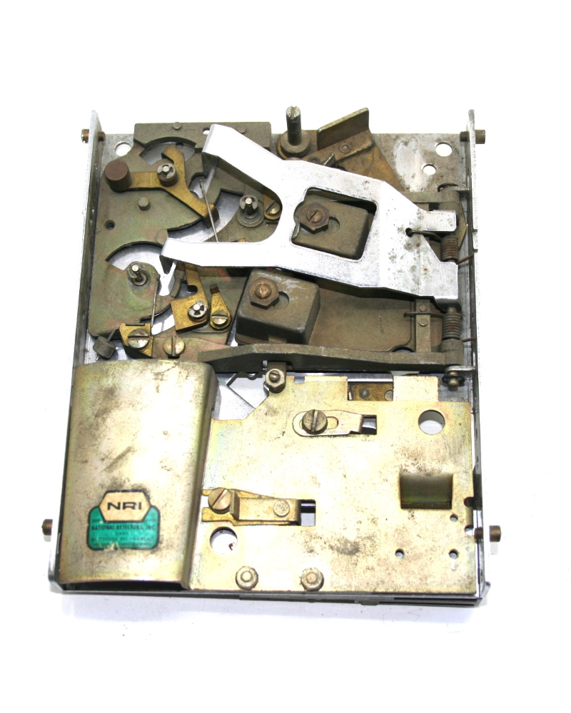 NRI coin acceptor for JukeBox. Ami 50 and 100 lire Coin