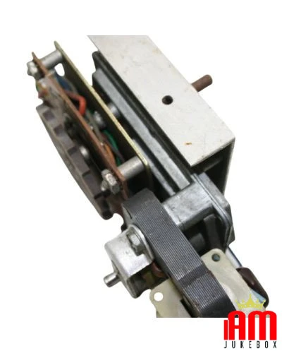 Italiano (Italian) Wurlitzer Wurlitzer Wallbox-Motor 5252 /2 1 Parti di ricambi Wurlitzer 1 Shop I'm Jukebox iamjukebox.it 