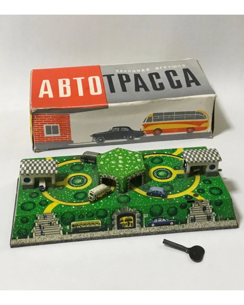 ABTOTPACCA PISTA CON CARICA A MOLLA MADE IN USSR GIOCATTOLO VINTAGE ANNI 60